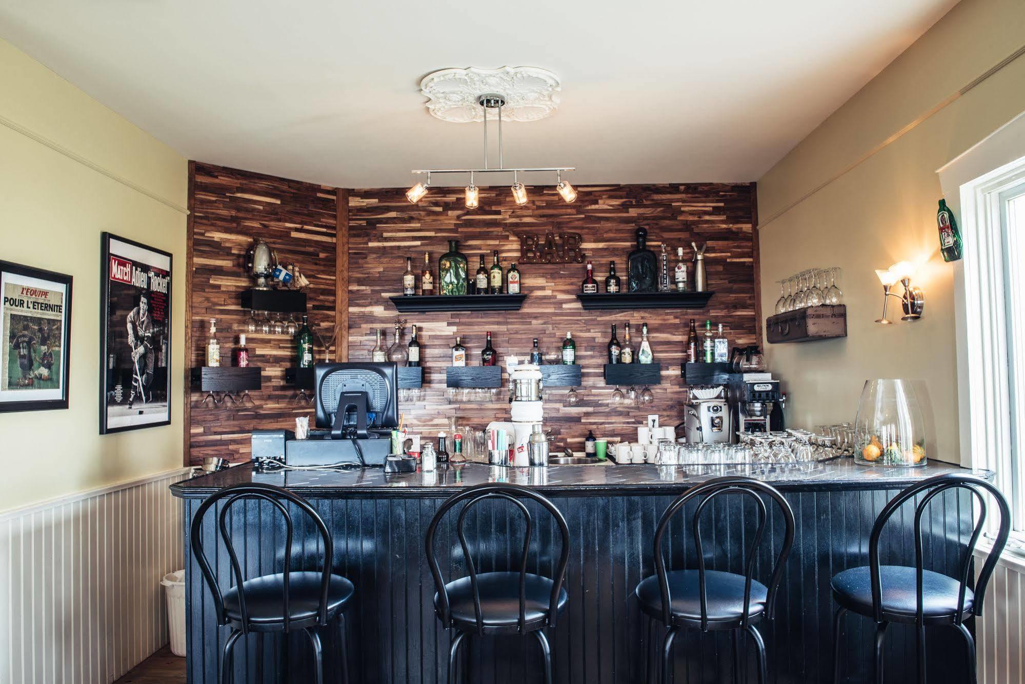 L'Authentique Auberge De Charlevoix Les Éboulements Εξωτερικό φωτογραφία